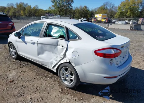 2017 Ford Fiesta Se из США, поврежденный, VIN 3FADP4BJ3HM171334